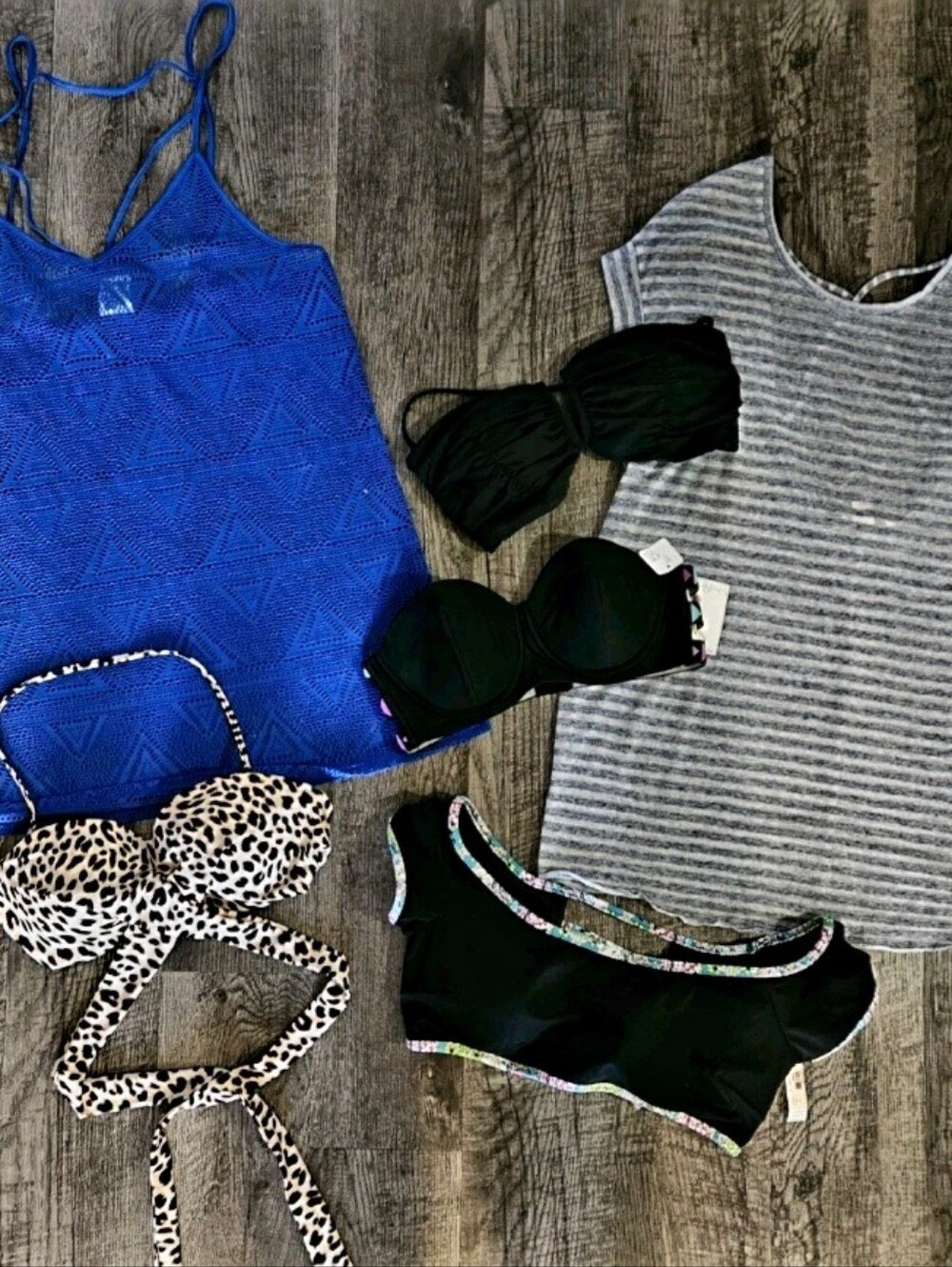 NWT & EUC Victoria Secret Bundle of #2 Cover Ups & #4 Swimsuit Tops Size LARGE